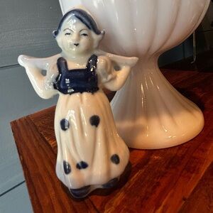 Vintage Blue and White Porcelain Dutch Girl Figurine